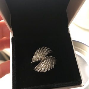Pandora ring 8.5